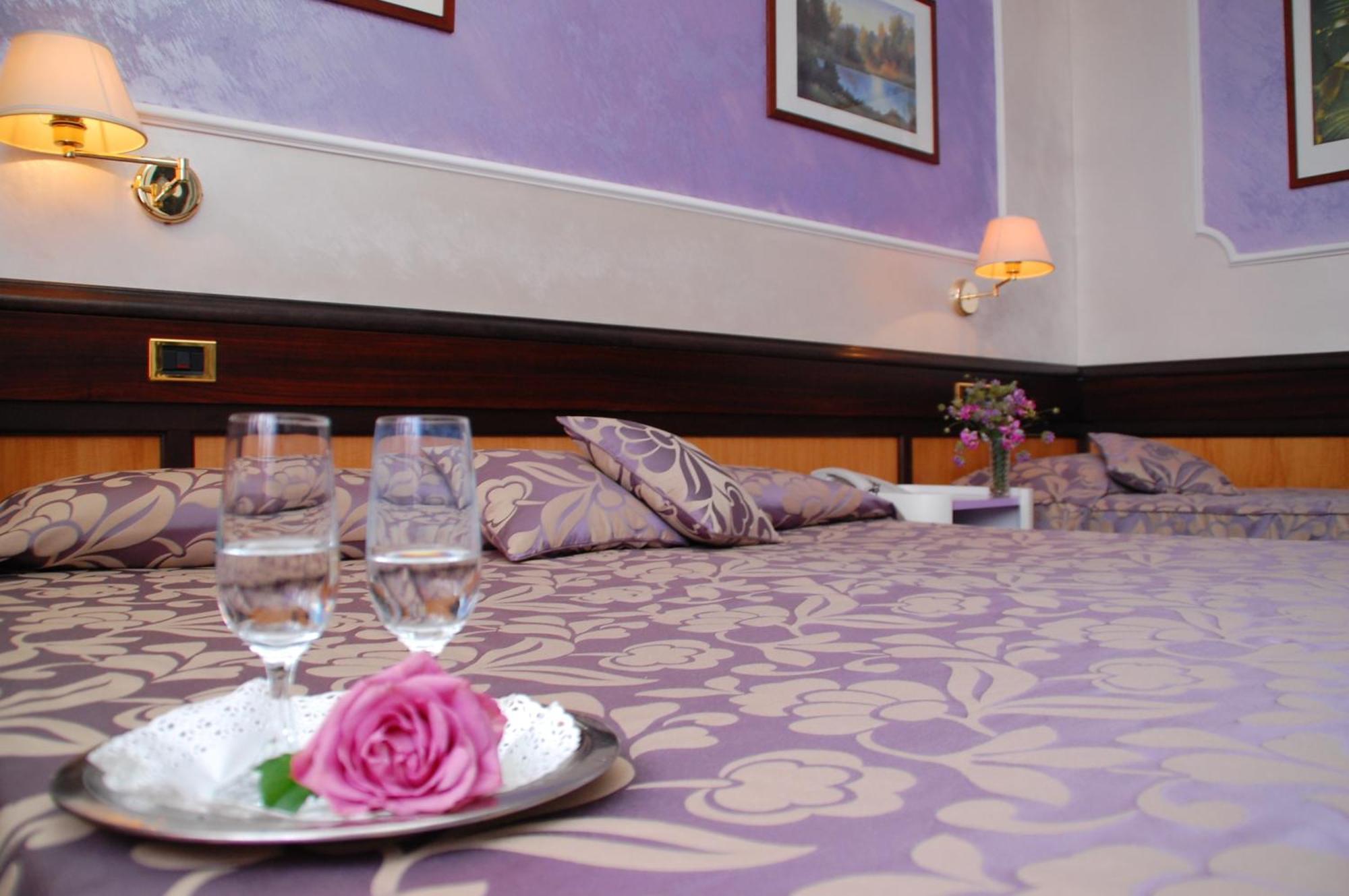 Benny Hotel Катандзаро Екстериор снимка