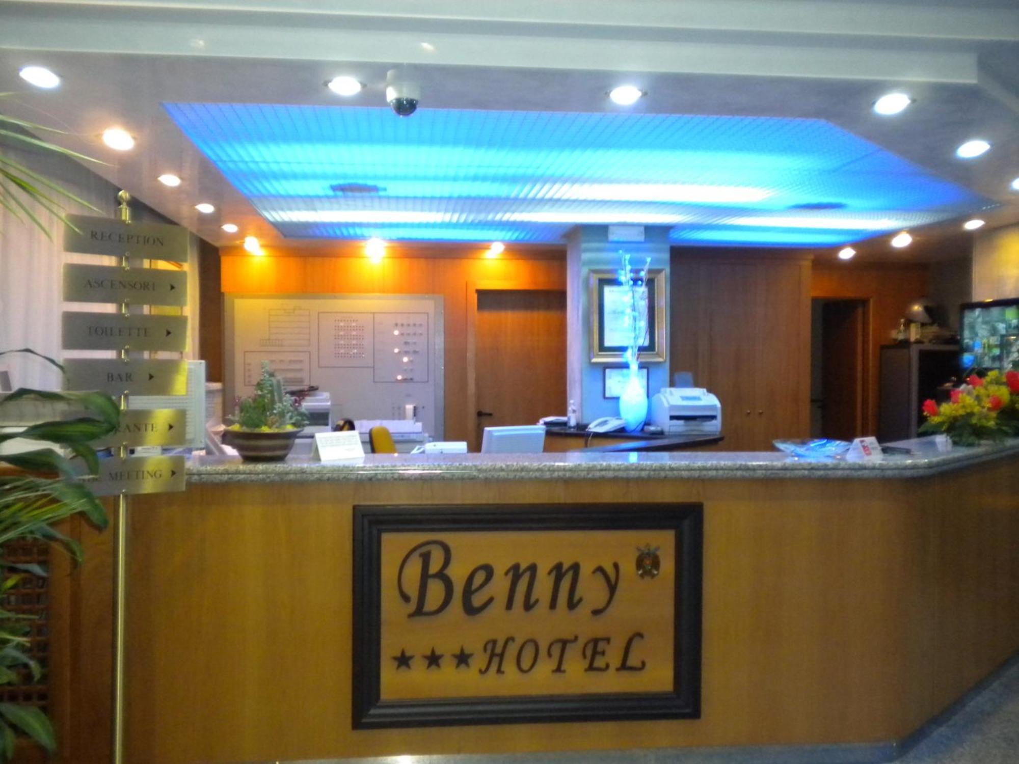 Benny Hotel Катандзаро Екстериор снимка