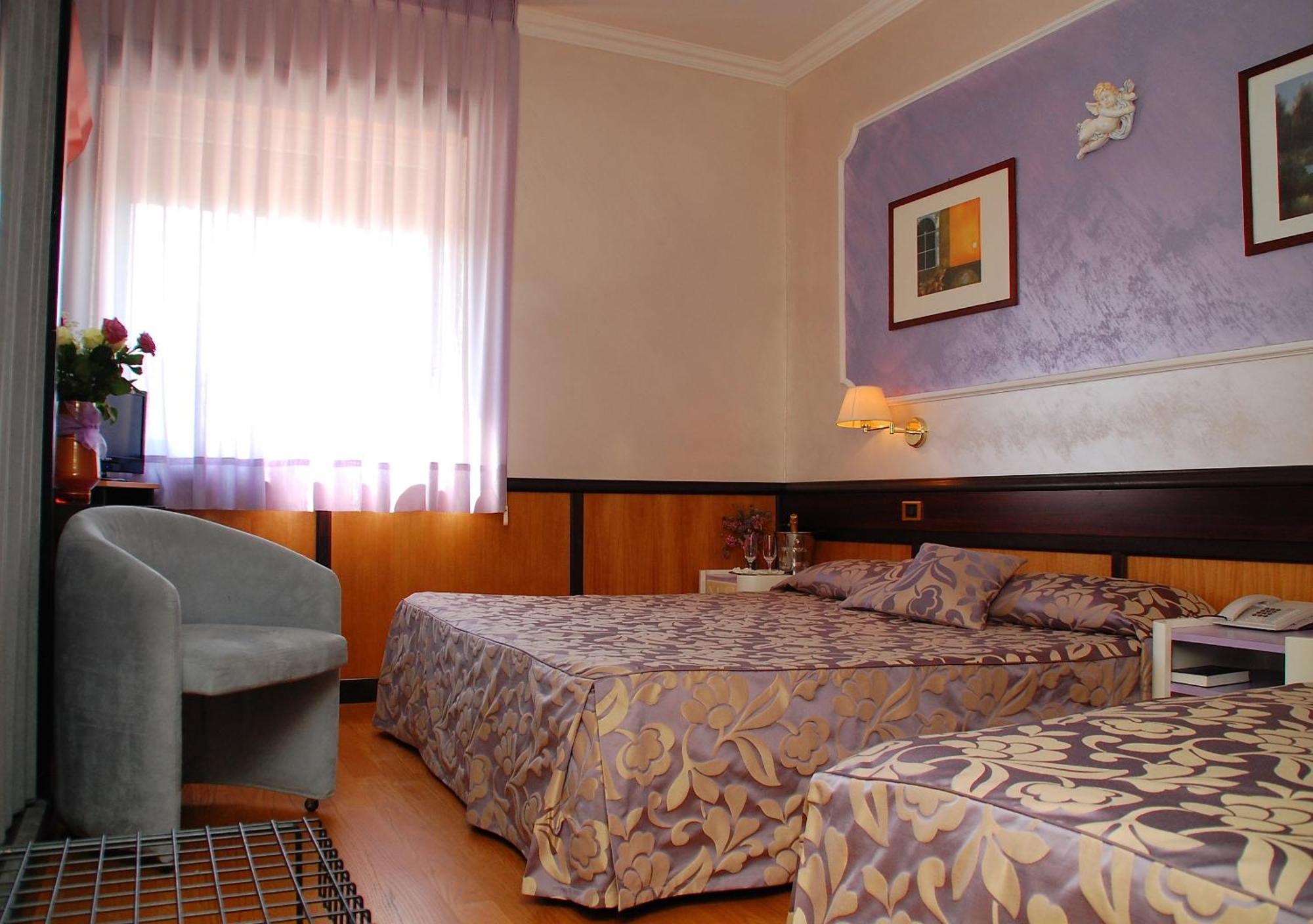 Benny Hotel Катандзаро Екстериор снимка