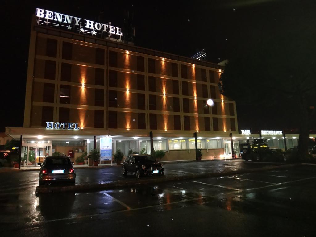 Benny Hotel Катандзаро Екстериор снимка