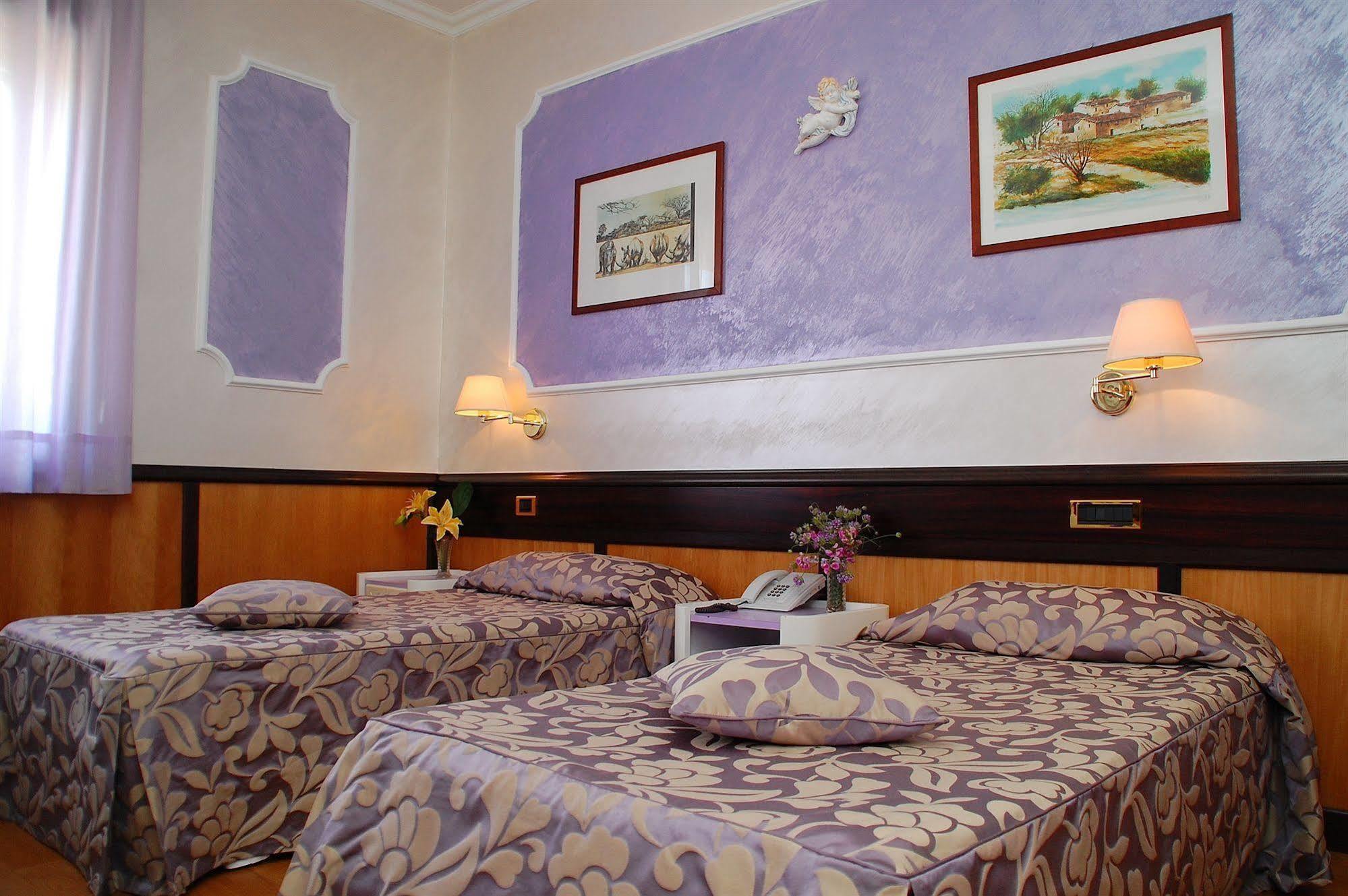 Benny Hotel Катандзаро Екстериор снимка