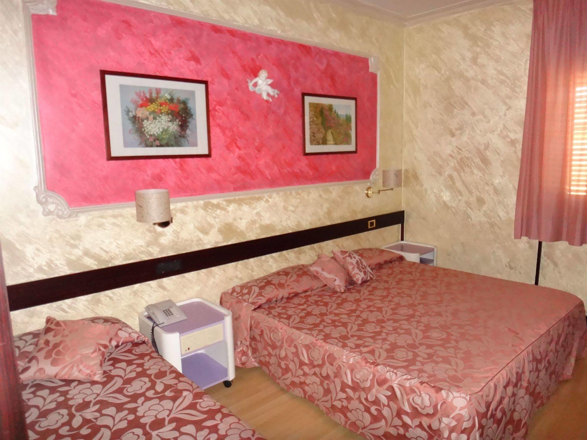 Benny Hotel Катандзаро Екстериор снимка